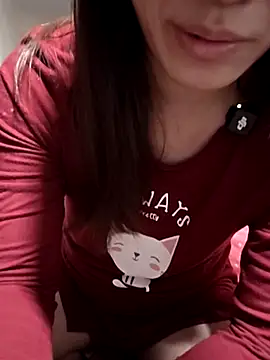 hihiakiko online show from 11.19.25