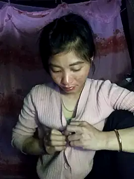 Phuongphuongg online show from 09.11.25