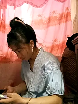 Phuongphuongg online show from 09.19.25