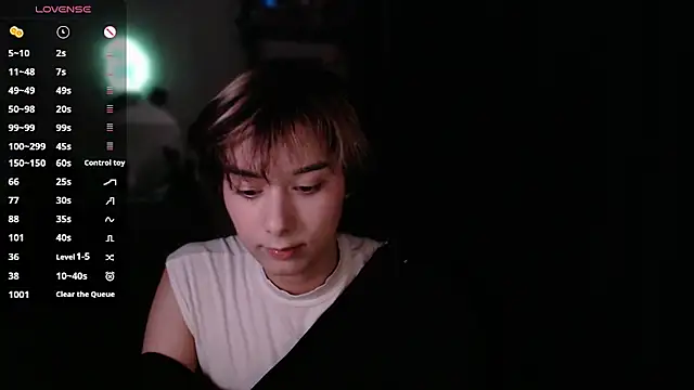 Snapshot of SophieAsh chatting on 07.10.26 SophieAsh online show from 07.10.26