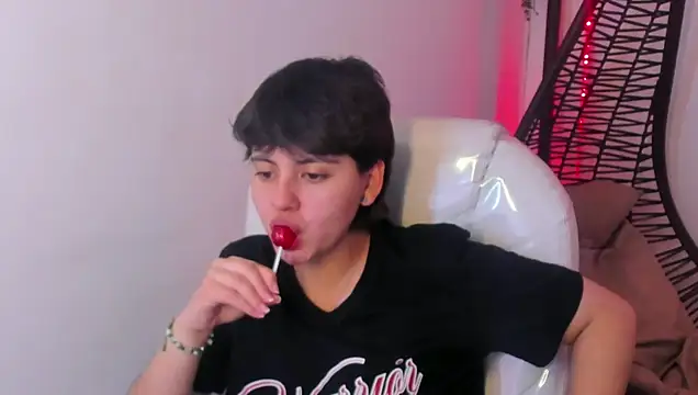 Snapshot of Nathaly_ds chatting on 04.24.26 Nathaly ds online show from 04.24.26