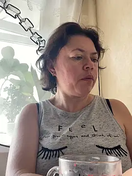 Kiravix online show from 09.09.25