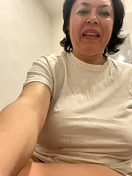 Kiravix online show from 12.19.25