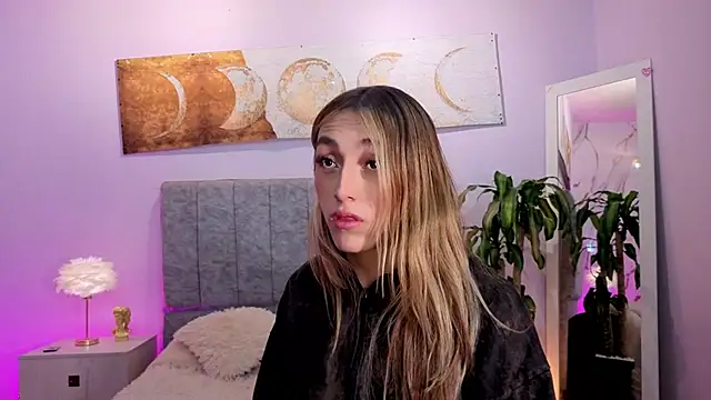 antonellastar24  online show from 04.01.26