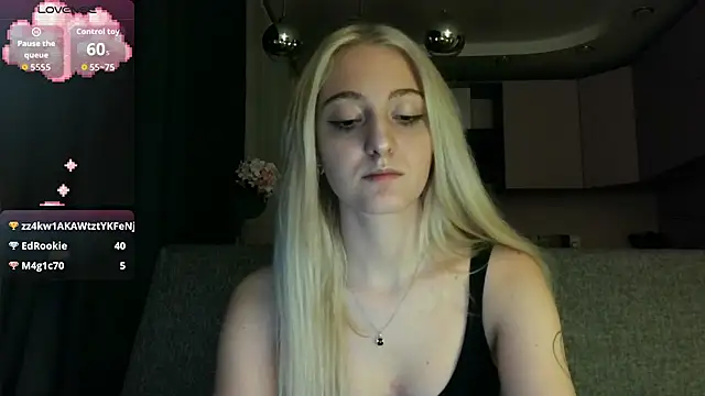 white liillyy online show from 09.18.25