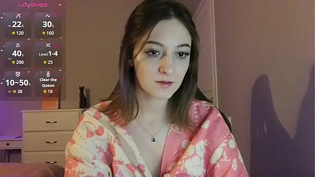 white liillyy online show from 04.22.26