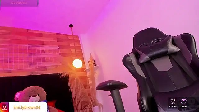 Emily brown04 online show from 02.17.26