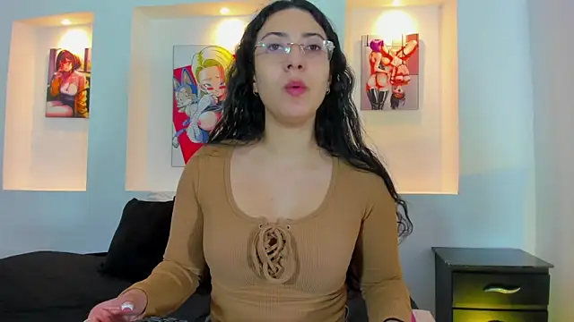 Snapshot of victoria_flores1 chatting on 04.17.26 victoria flores1 online show from 04.17.26