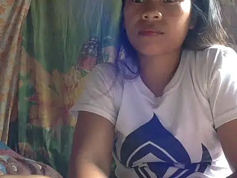 Snapshot of precious_lyn chatting on 10.17.25 precious lyn online show from 10.17.25