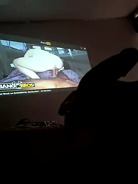 Snapshot of NDSebas_yet chatting on 09.18.25 NDSebas yet online show from 09.18.25