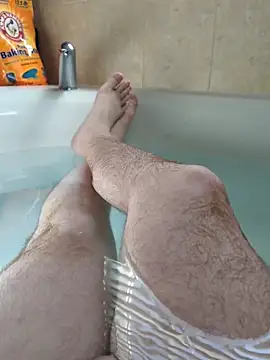 Snapshot of whitewagonsuck chatting on 04.11.26 whitewagonsuck online show from 04.11.26