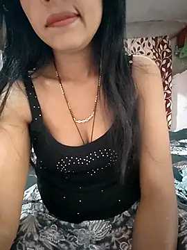 Snapshot of Paakhi-Singh chatting on 04.30.26 Paakhi-Singh online show from 04.30.26