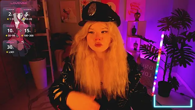 LilithNelson online show from 10.28.25