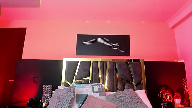 ScarletTorres online show from 11.10.25