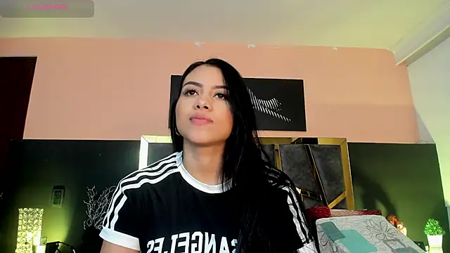 ScarletTorres online show from 12.22.25