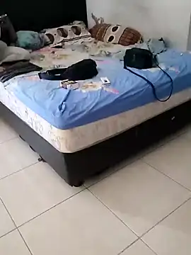 Snapshot of boysxx chatting on 10.24.25 boysxx online show from 10.24.25