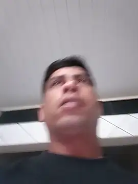 Snapshot of paulinhogostosinho chatting on 10.31.25 paulinhogostosinho online show from 10.31.25