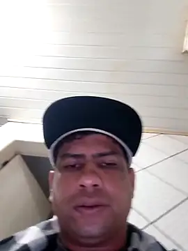 Snapshot of paulinhogostosinho chatting on 10.31.25 paulinhogostosinho online show from 10.31.25