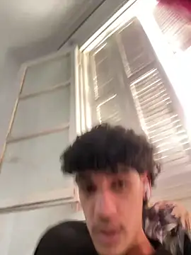 Snapshot of BbbAlilo chatting on 04.05.26 BbbAlilo online show from 04.05.26