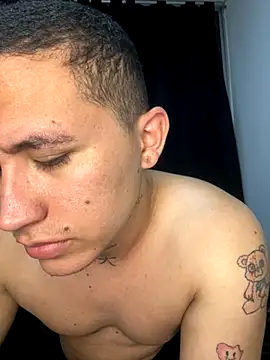 Kurtxxx22 online show from 09.18.25