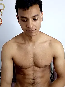 Valois2025 online show from 11.11.25