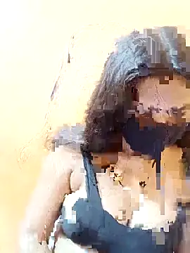 Snapshot of Shagun-Mishra chatting on 04.15.26 Shagun-Mishra online show from 04.15.26
