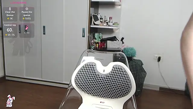 Suzie Wet Cave online show from 03.27.26