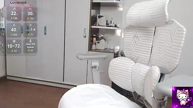 Suzie Wet Cave online show from 04.16.26