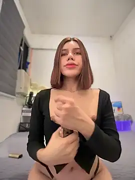 Snapshot of naughtyandreaxx chatting on 04.07.26 naughtyandreaxx online show from 04.07.26