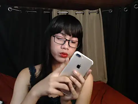 Snapshot of TefannyAngel chatting on 10.08.25 TefannyAngel online show from 10.08.25