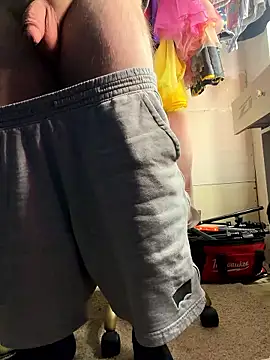 Snapshot of bearcub300 chatting on 02.02.26 bearcub300 online show from 02.02.26