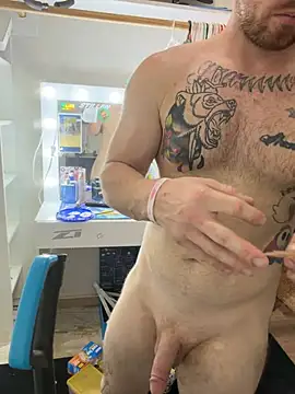 Snapshot of bearcub300 chatting on 02.11.26 bearcub300 online show from 02.11.26