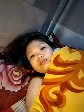 LinhNa999 online show from 11.30.25