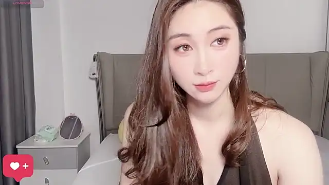 wuyueaini online show from 10.09.25