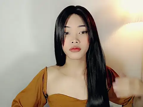 holyakiesha online show from 12.16.25