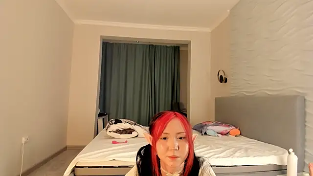 Snapshot of kawai_mai chatting on 09.10.25 kawai mai online show from 09.10.25