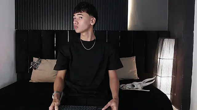 Dominic ghost online show from 10.27.25