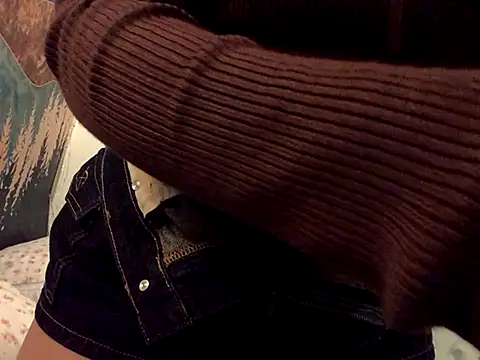 AuraLush online show from 09.23.25