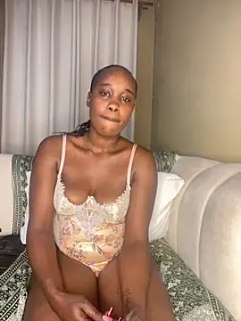 TinaFavourite online show from 09.13.25