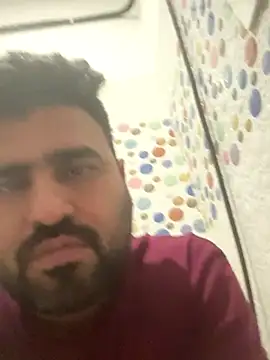 Snapshot of Hotguyforfun chatting on 10.10.25 Hotguyforfun online show from 10.10.25