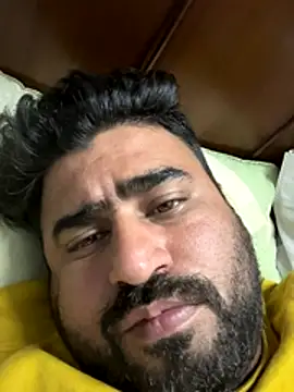 Snapshot of Hotguyforfun chatting on 12.17.25 Hotguyforfun online show from 12.17.25