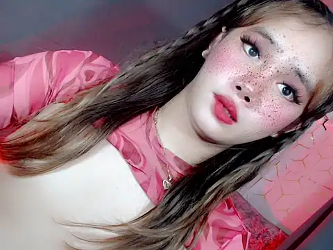 Snapshot of Sugarfucker20 chatting on 09.25.25 Sugarfucker20 online show from 09.25.25