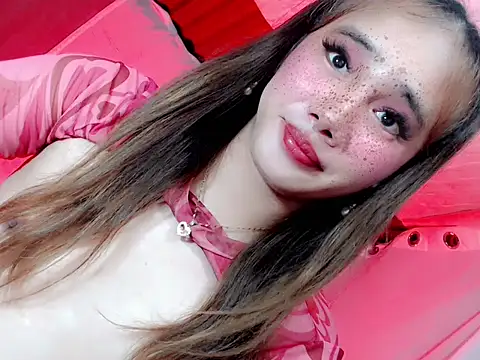 Snapshot of Sugarfucker20 chatting on 10.07.25 Sugarfucker20 online show from 10.07.25