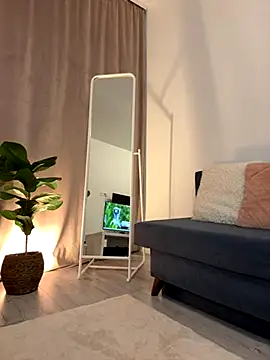 Sandra Jo online show from 11.22.25