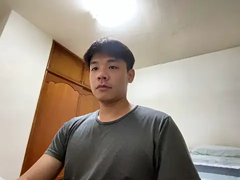 Snapshot of Foxfoxfox4 chatting on 09.30.25 Foxfoxfox4 online show from 09.30.25