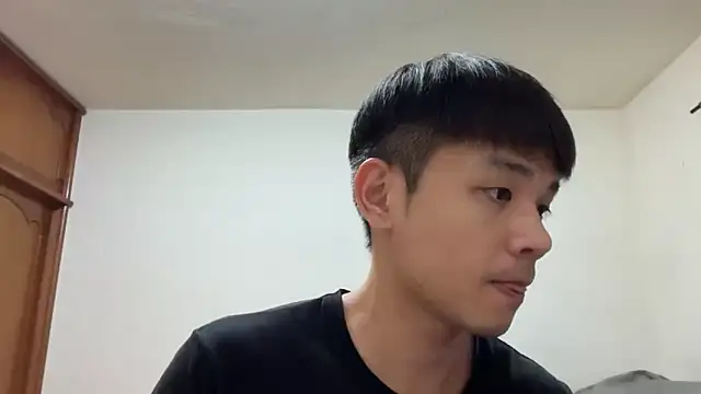 Snapshot of Foxfoxfox4 chatting on 02.15.26 Foxfoxfox4 online show from 02.15.26