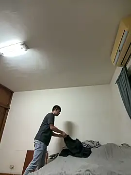 Foxfoxfox4 online show from 04.26.26