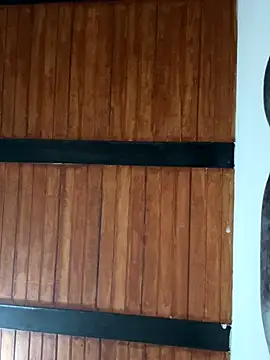 LiaCollings online show from 10.26.25