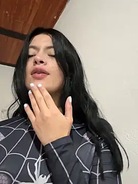 LiaCollings online show from 02.17.26