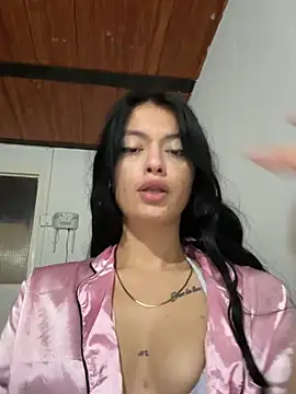 Snapshot of LiaCollings chatting on 03.12.26 LiaCollings online show from 03.12.26